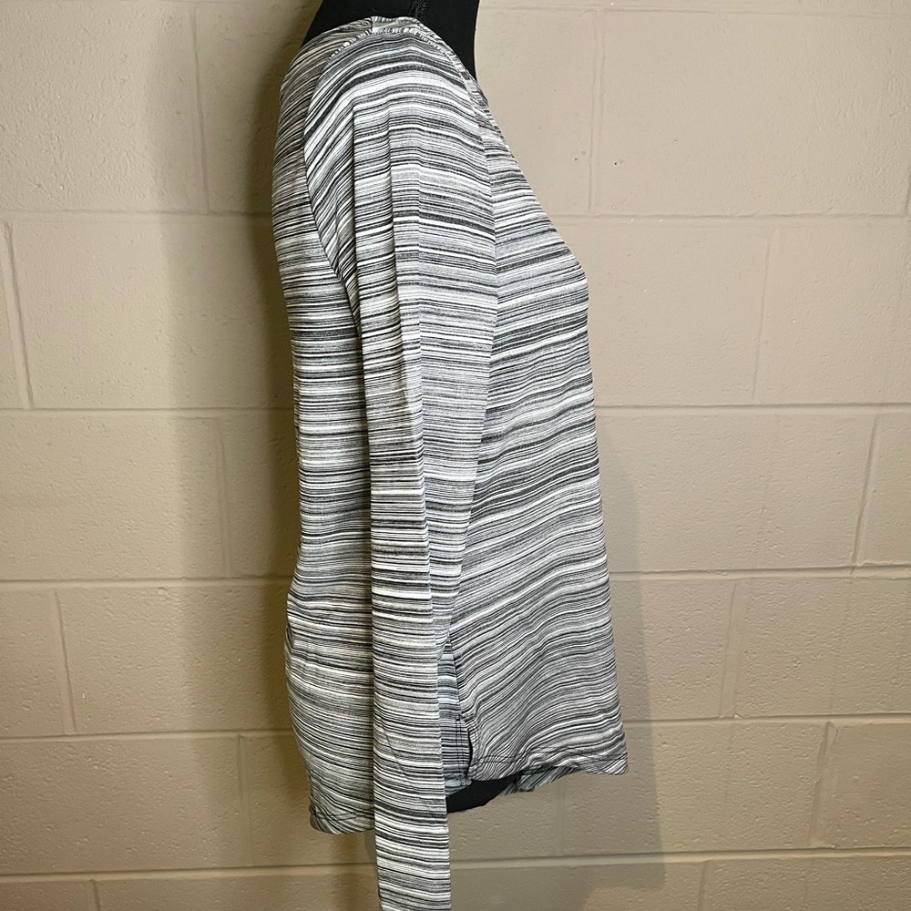 Striped Gray Top - Picture 2 of 6